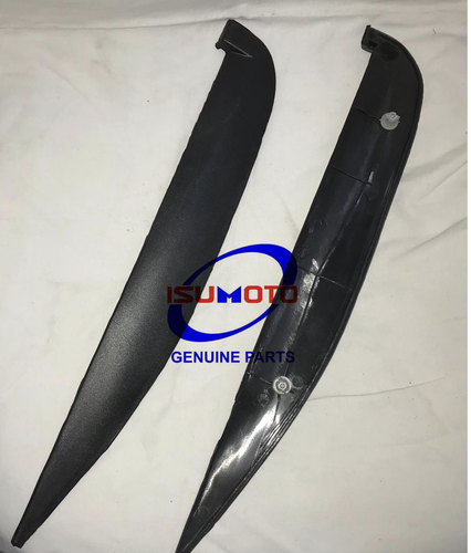 شمشیری بغل درب ایسوزو ۵تن و ۶تن