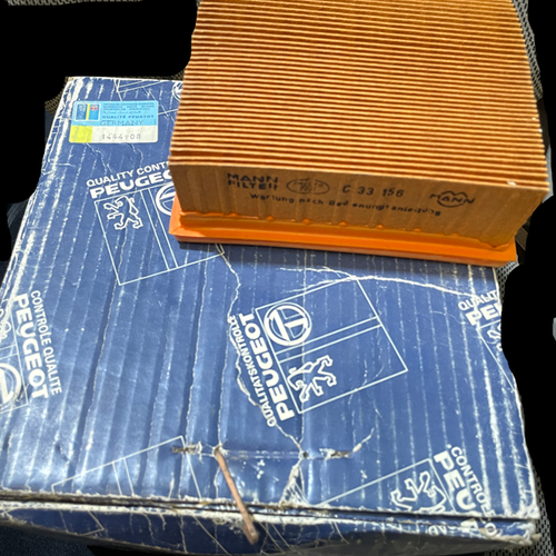 فیلتر هوا پژو ۴۰۵ موتور ۲۰۰۰ فرانسه اصل