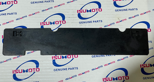 نوار لاستیکی پشت چراغ جلو ایسوزو ۷۰۰ پی